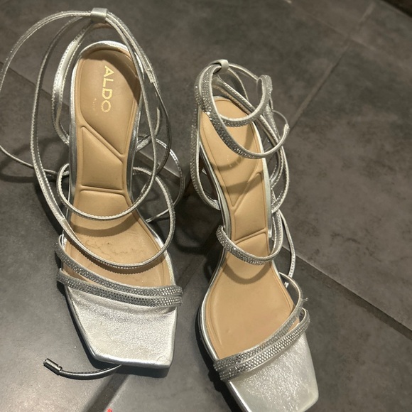 ALDO Silver Strappy Women's Heels - Picture 2 of 5